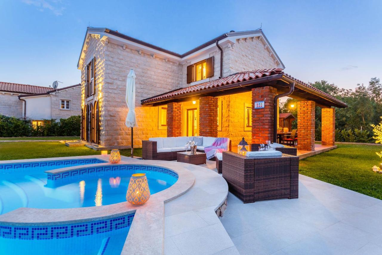 Kras Villa Kamenica מראה חיצוני תמונה