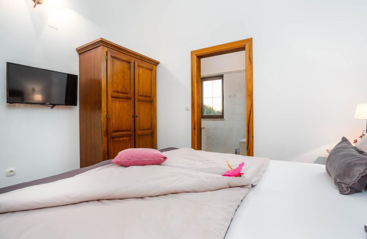 Kras Villa Kamenica מראה חיצוני תמונה