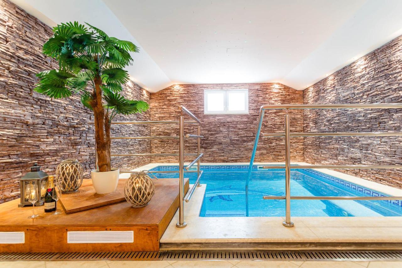 Kras Villa Kamenica מראה חיצוני תמונה